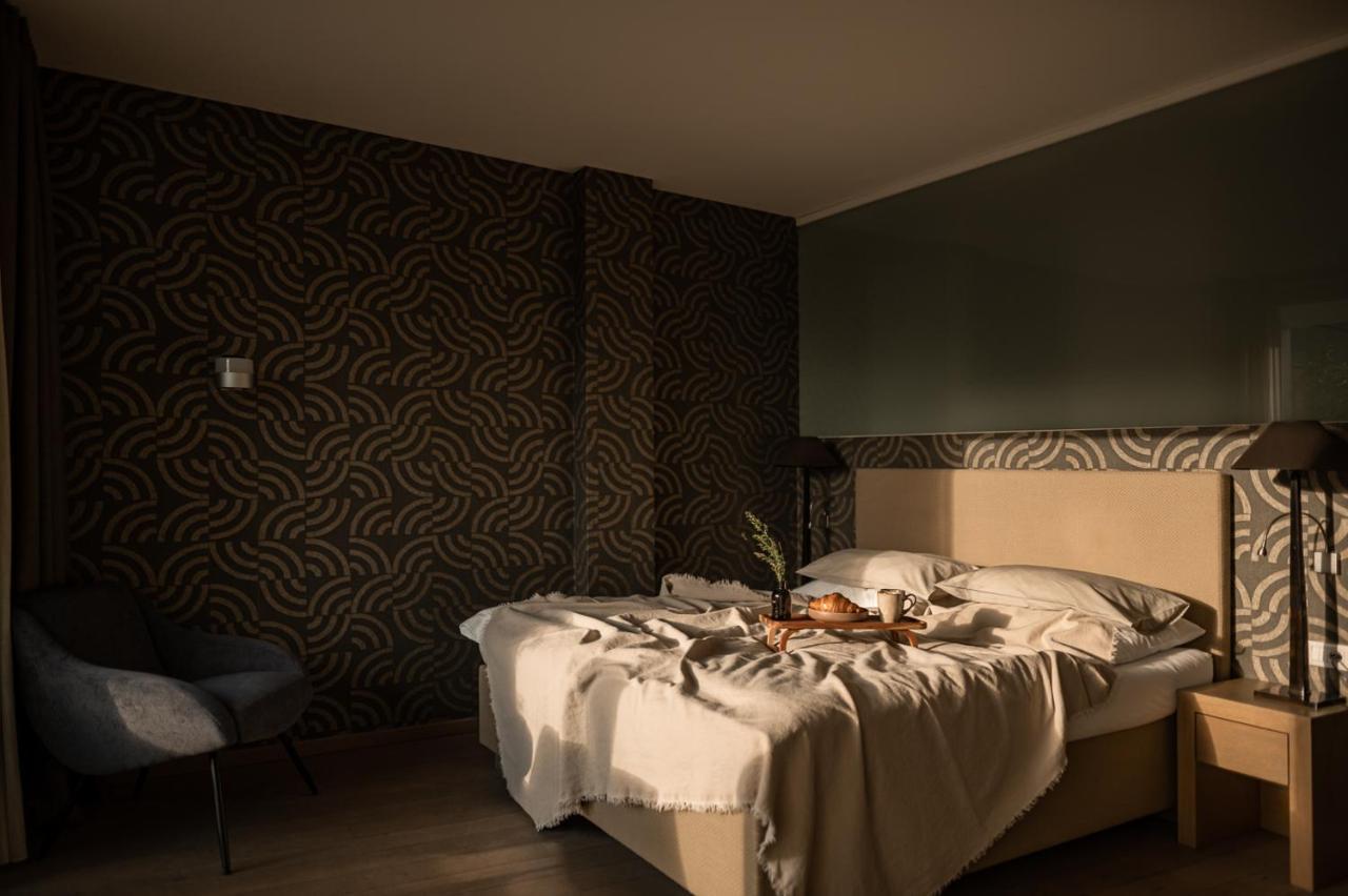 Landpalais Goyenhof Aparthotel เชนนา ภายนอก รูปภาพ